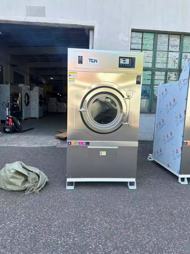 Ứng dụng thực tiễn của máy giặt công nghiệp 35kg trong các lĩnh vực